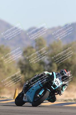 media/Oct-30-2025-Racers Edge (Thu) [[dabbdaf680]]/2-A Group/Session 5 (Turn 7)/